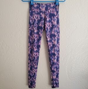 KOS USA Leggings Full Size XS